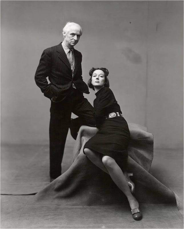 © Irving Penn ★
     Max Ernst & Dorothea Tanning
     (1947)
#photography #portrait #irvingpenn