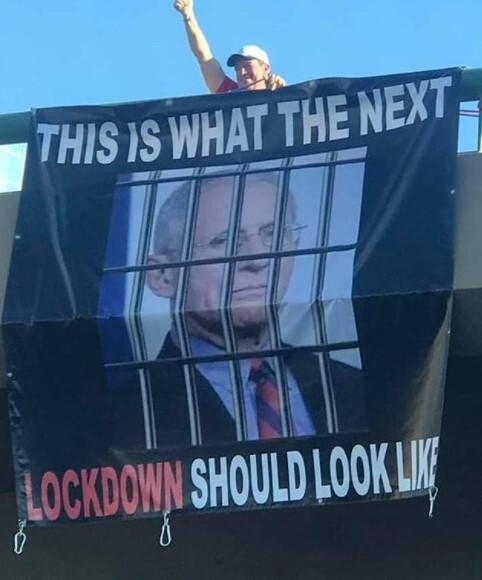 cinrui1's tweet photo. #Overpasses to Impeach Biden! Get involved!! #ArrestFauci https://t.co/xHtRlUPhCs