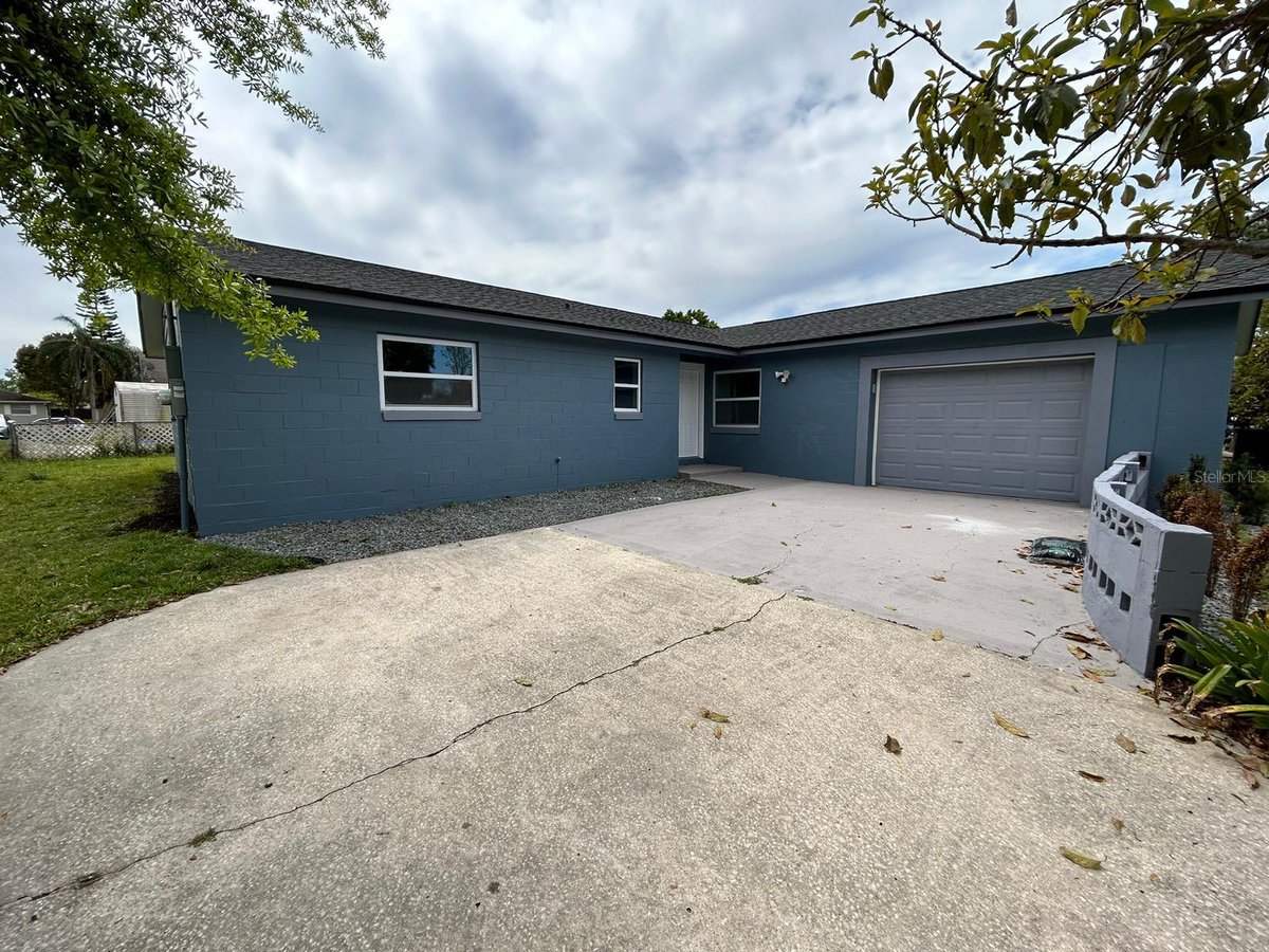 TheeKevHammond's tweet photo. Finally - open the door to a place you and your family will love to call home. #newhome #homesforsale  https://t.co/Wh57gtCsbx https://t.co/fowGK2UD1O