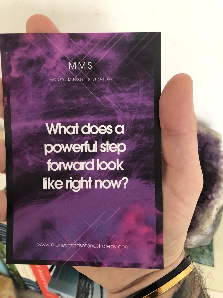 What can you do in the next 30 minutes to take a powerful step forward with an important goal?

PODCAST: podcasts.apple.com/.../money-mind…

#mindset #coaching #moneymindset #affirmations #ibiza #motivation