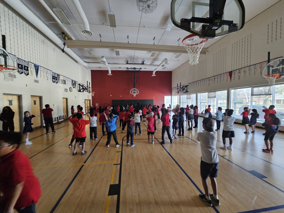 Nicholas_TCDSB's tweet image. Thank you St. Nicholas students and families we raised $750.00 to support the earthquake victims in Turkiye and Syria. #theredcross