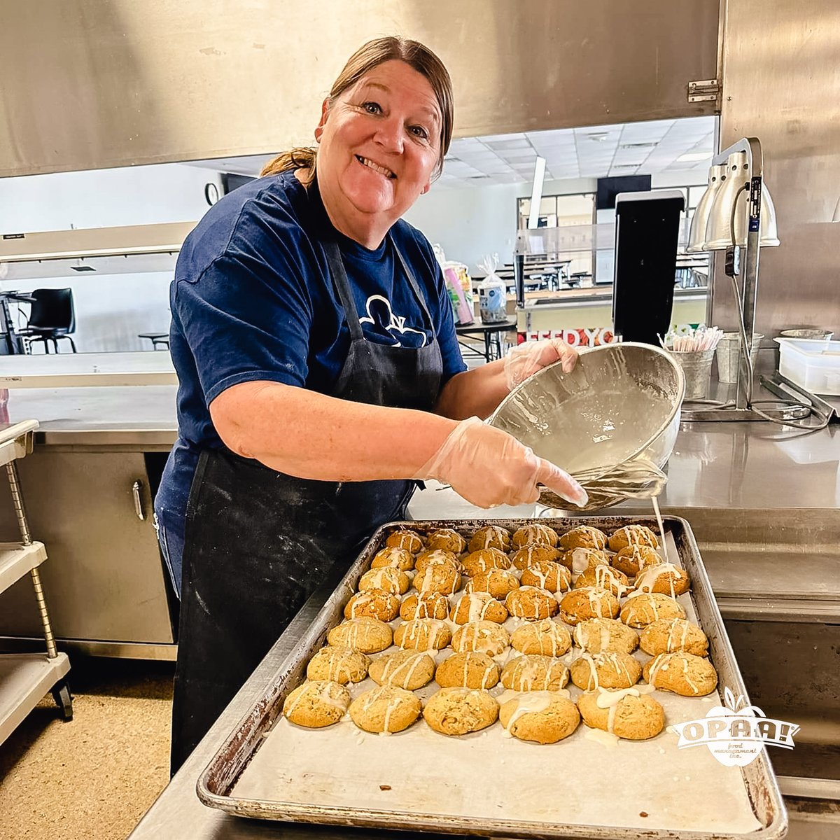 Opaafood's tweet photo. Our Palmyra team provided a delicious lunch for their District Staff. Ken Disslehorst, with the Marion/Lewis Cattleman's Association, came to grill #mobeef burgers. Thank you to Morgan Ramey, Rita Herron, and Sara Martin Garner for helping on their day off work! 🍔#maketheirday https://t.co/zSXE0BosFI