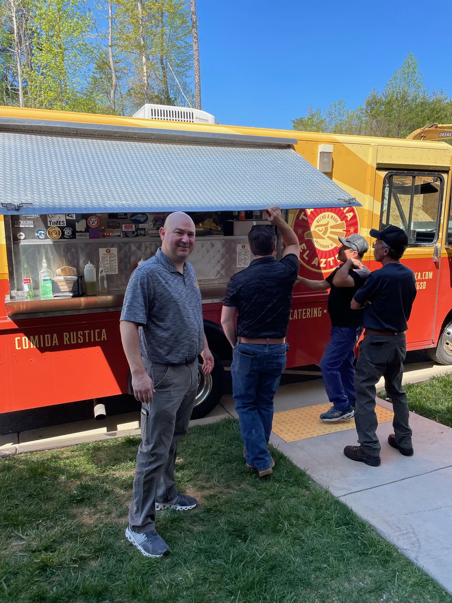 HandCraft Services tweet media