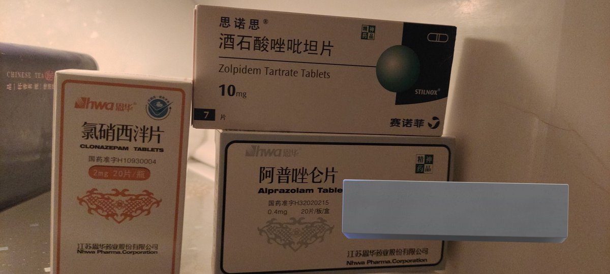 sweet__sell's tweet photo. 出思诺思，阿普唑仑，氯硝西泮。
便宜没好货，不要问顺丰的了，再问直接举报了，明知道违法还要走，怎么不去让蜀黍担保来着的。先款后货，思诺思500，氯硝西泮500，阿普唑仑200.阿普唑仑镇静毒瘾的，思诺思氯硝西泮迷药用的 https://t.co/MXDqlKsXTJ