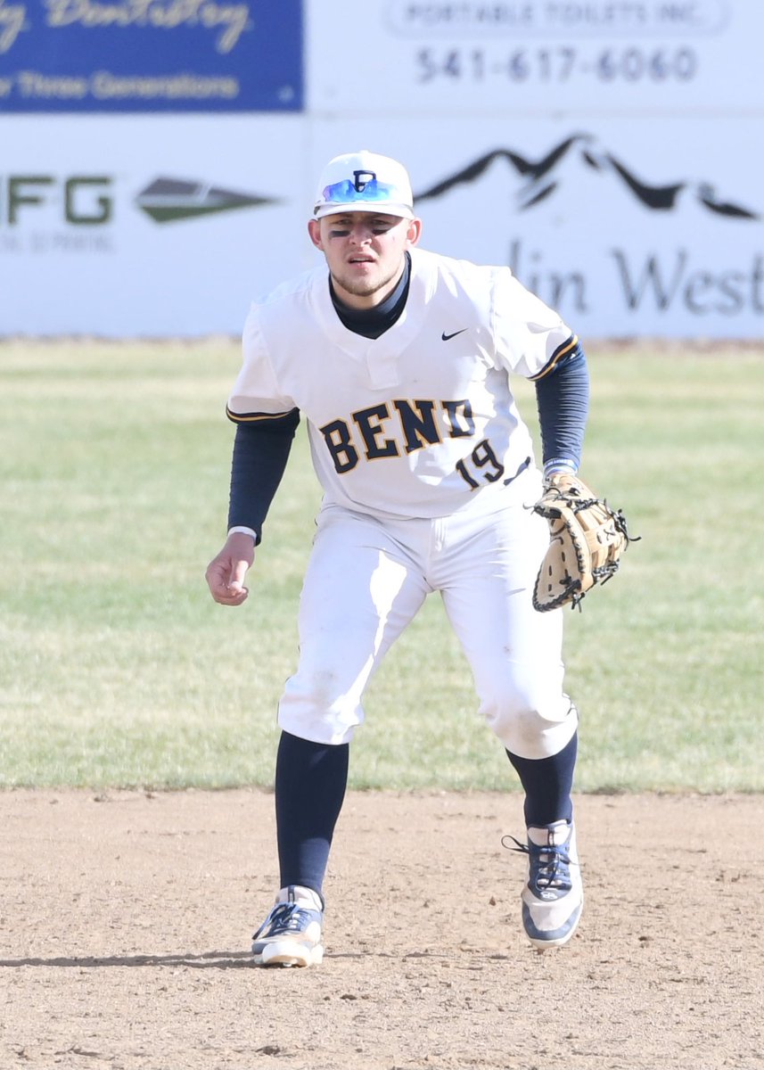 PhotoTime tweet media