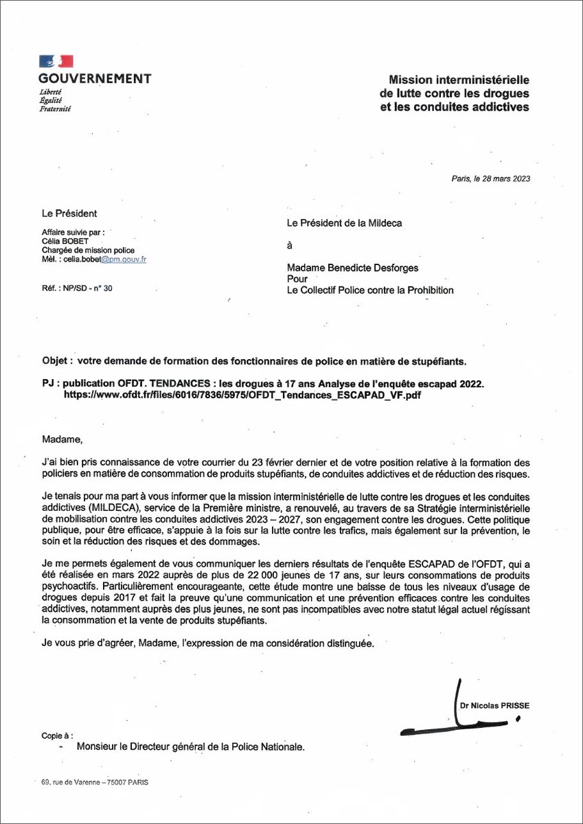 collectifPCP's tweet image. Voilà la réponse reçue hier de Nicolas Prisse, Pdt de la @MILDECAgouv, au courrier du PCP concernant la formation #drogues des policiers.

C’est très étrange.
Relu plusieurs fois sans voir le moindre rapport avec notre demande.
On dirait un message automatique généré par ChatGPT.