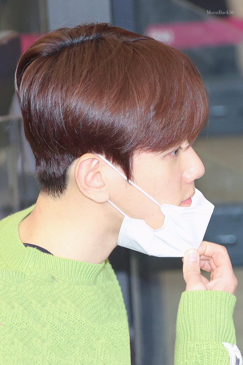 MoonBaek56 tweet media