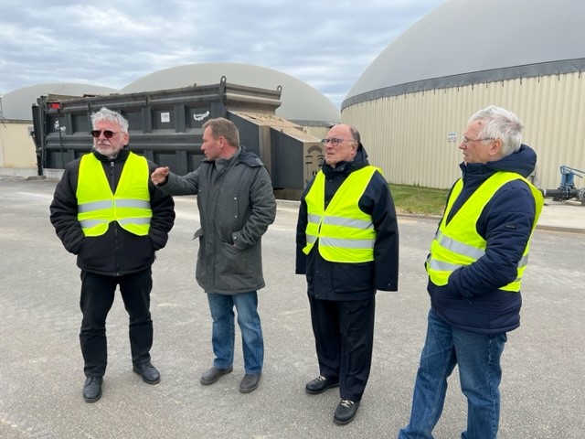 🌏L’indépendance énergétique &amp; la production d’énergie renouvelable sont au cœur💚de l’actualité depuis plusieurs mois. Les élus de la <a href="/CCPAYSDELIMOURS/">Communauté de Communes du Pays de Limours</a> ont découvert le fonctionnement d’une unité de méthanisation agricole porté par <a href="/GRDF/">GRDF</a> à Ormoy-la-Rivière en Essonne⤵️