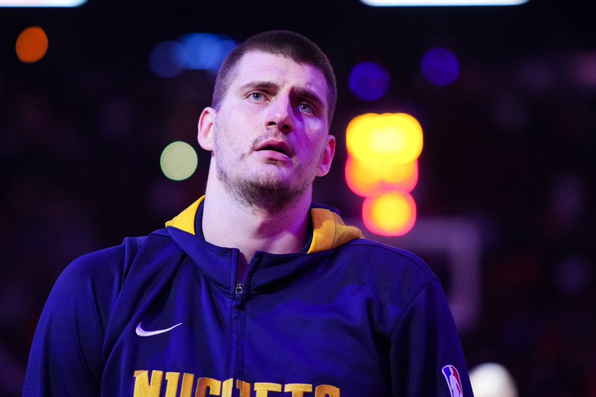 camisa_23's tweet photo. 🚨 A NBA SOLTOU A ÚLTIMA ATUALIZAÇÃO DA CORRIDA PARA MVP:

1. Nikola Jokic
2. Joel Embiid
3. Giannis Antetokounmpo 
4. Jayson Tatum 
5. Donovan Mitchell 
6. Domantas Sabonis
7. Shai Gilgeous-Alexander 
8. Luka Doncic 
9. James Harden 
10. Kevin Durant

🗞 https://t.co/Ewk7mSCehu https://t.co/0ao4wRvXRV