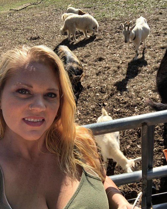 Good Morning From this #Homestead farm i hope y'all are having a Peacefull Friday Morning @cdllife #homestead #farming #alabamahomesteads