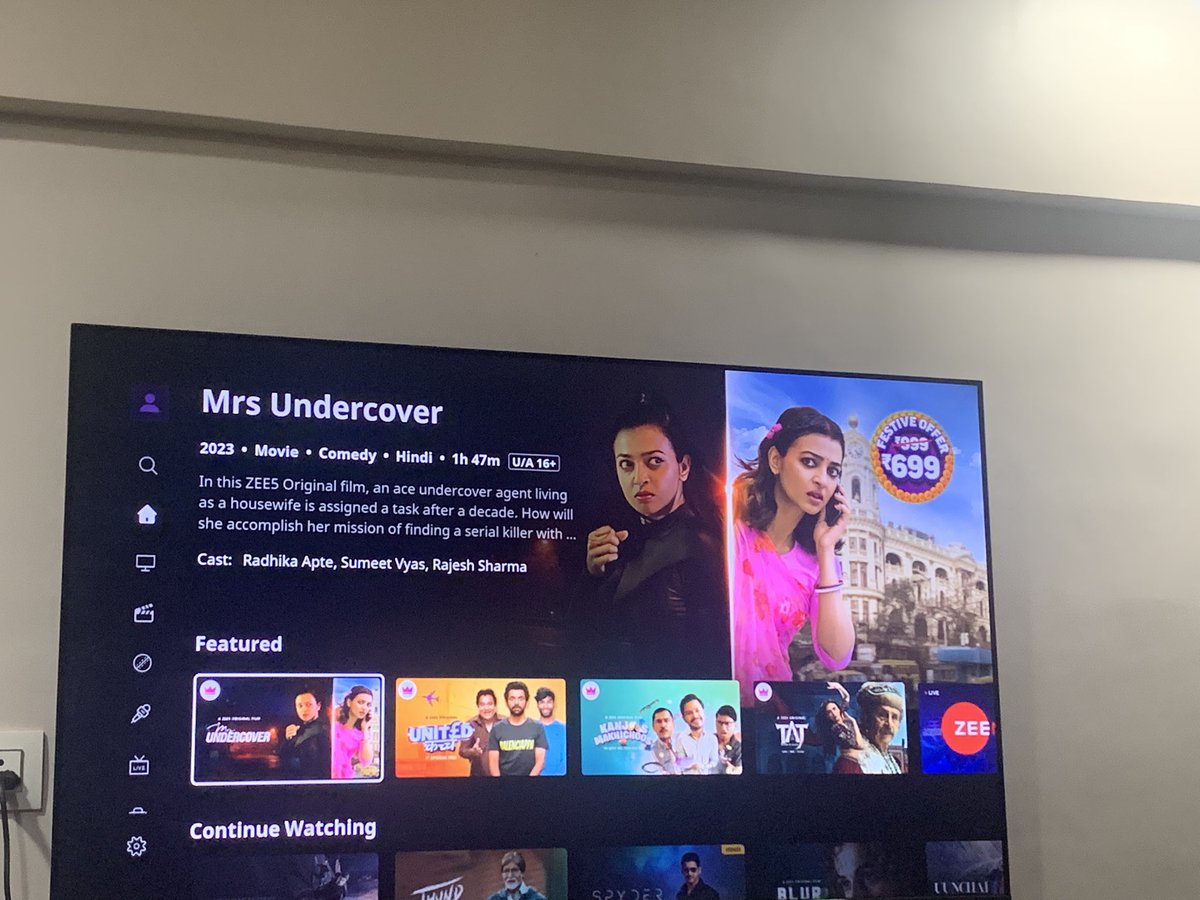 Sing_Suman's tweet photo. Watched this fantastic movie, 
#mrsundercover on @ZEE5India it’s
cute with a very strong message.  Great work by @radhika_apte Highly recommended for all women 😊 https://t.co/6V5Kwm0mIr
