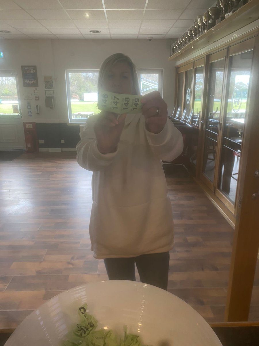 UddingstonCSC's tweet photo. 🐥🐰𝙀𝙖𝙨𝙩𝙚𝙧 𝙧𝙖𝙛𝙛𝙡𝙚🐰🐥

Thank you to everyone who bought a raffle ticket for our Easter hampers! 

The winning tickets are:

𝗣𝗜𝗡𝗞 𝟭𝟳𝟲 - 𝟭𝟴𝟬 (adult hamper) 
(Pigeon - Hockey)

𝗚𝗥𝗘𝗘𝗡 𝟭𝟰𝟲-𝟭𝟱𝟬 ( Kids hamper)
(Joe MullHolland)

(Pt 1/2) https://t.co/KDTbZok17o
