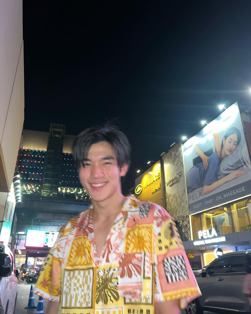 FourthOfficiall's tweet photo. IG Post Update [14042023] : fourth.ig

สงกรานต์สยามทัก🔫

Songkran With Gem4th
#สงกรานต์ปีนี้มีเจมีไนน์โฟร์ท 
#Fourthnattawat 
#โฟร์ทณัฐวรรธน์ 
@tawattannn https://t.co/NXmpfDiGTH