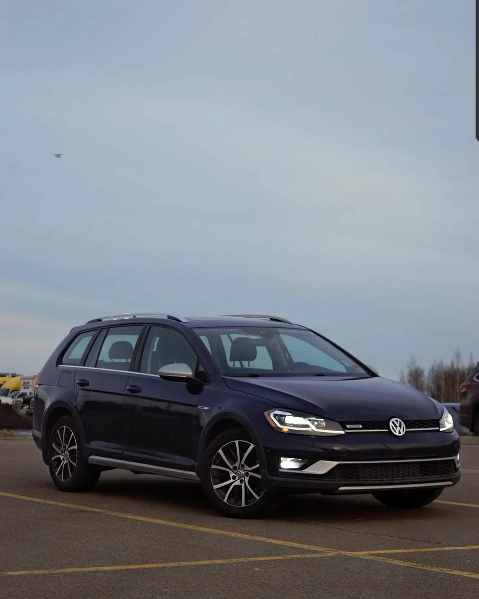 SmetanatBorschu's tweet photo. #VAG #VW #Volkswagen #Golf MK 7.5
#Alltrack #GolfAlltrack https://t.co/kVvVw73kNA