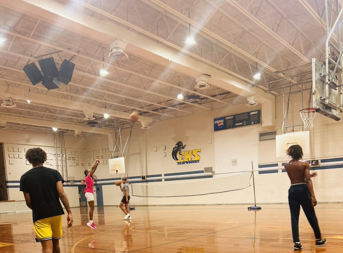 Alana Seward (@sewardalana) on Twitter photo In the gym is where you’ll find me‼️‼️Thank you <a href="/CoachWGREEN4/">Coach Green</a> for always including me your trainings. <a href="/FGBvsEveryone/">@FGBvsEveryone</a> In the gym is where you’ll find me‼️‼️Thank you <a href="/CoachWGREEN4/">Coach Green</a> for always including me your trainings. <a href="/FGBvsEveryone/">@FGBvsEveryone</a>