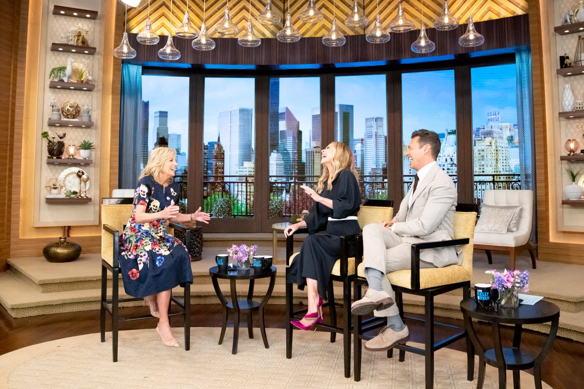 Kelly and Ryan, thank you for having me on your final @LiveKellyRyan show together to talk about the Month of the Military Child and the importance of supporting our military-connected children. #JoiningForces