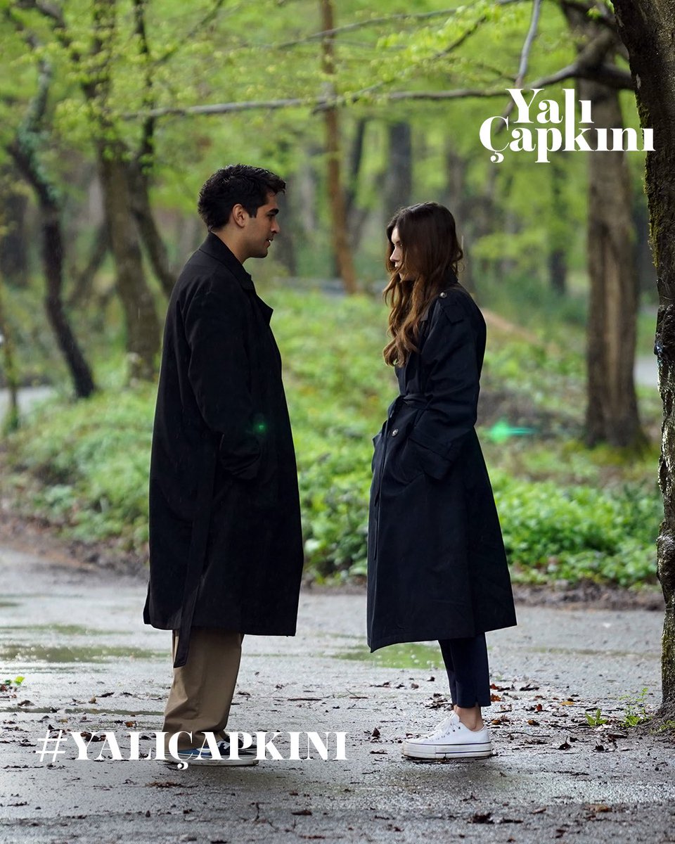 Yalı Çapkını yeni bölümüyle bu akşam 20.00’de <a href="/startv/">STAR TV</a> ‘de.⁠
⁠
Bölüme dair tahminlerinizi #YalıÇapkını etiketi ile yorumlara bırakın!⁠
⁠
#YalıÇapkını bir <a href="/OGMPictures/">OGM Pictures</a> yapımıdır.⁠