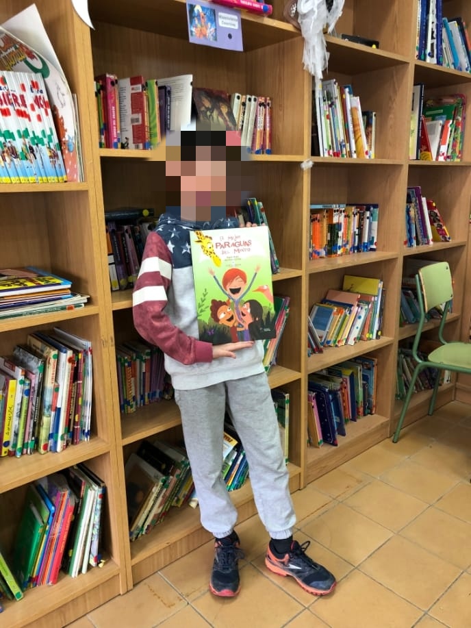 ASALU🦋 Asociación salmantina de Lupus 🦋 (@asalusalamanca_) on Twitter photo Hasta Plasencia hemos llevado "el mejor paraguas del mundo", concretamente al colegio público Inés de Suárez. Dando visibilidad desde ASALU. @elmejorparaguasdelmundo <a href="/felupus/">Federación Española Lupus | #LUPUSESPAÑA</a> @asalusalamanca #ceipinesdesuarez Hasta Plasencia hemos llevado "el mejor paraguas del mundo", concretamente al colegio público Inés de Suárez. Dando visibilidad desde ASALU. @elmejorparaguasdelmundo <a href="/felupus/">Federación Española Lupus | #LUPUSESPAÑA</a> @asalusalamanca #ceipinesdesuarez