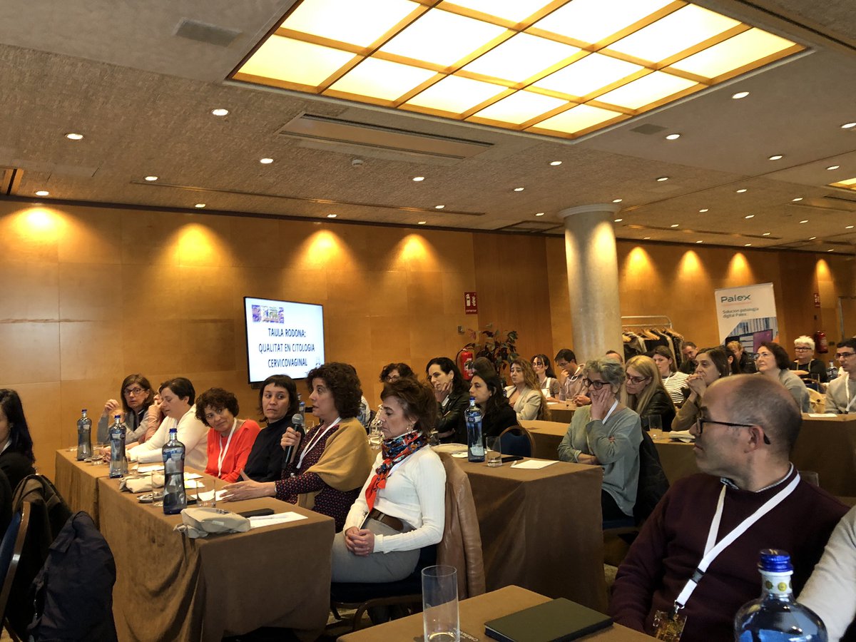 CitopatolCAT's tweet photo. Gran discusió en la Taula Rodona sobre Qualitat en Citologia Ginecològica durant el XIII Congrès Català de #Citologia. 
Ponents: Dr @TresserraF , Dr.Alameda, Dra.Robles i A.Ferran 
#CitopatCat https://t.co/1IImH0YN8r