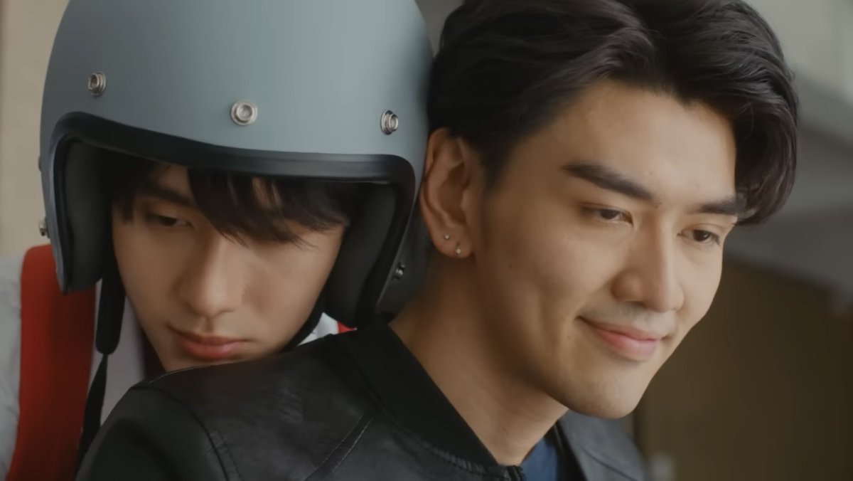 giustina_v7510's tweet photo. weak for their friendship 🤏🏻
#aBossandaBabe #aBossandaBabeEP7 #kasibook_ #mmikesiri #MikeChinnarat https://t.co/deASsEl4pY