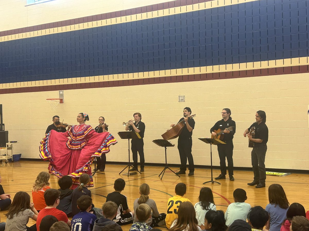 What a fun morning of music! Thanks to <a href="/MBEPTA/">Meadow Brook PTA</a> for bringing in EBFE for us to learn about Mexico, instruments, and dance through Mariachi Music! <a href="/rochcommschools/">Rochester Community Schools</a> <a href="/BergsEyeView/">Seth Berg</a>