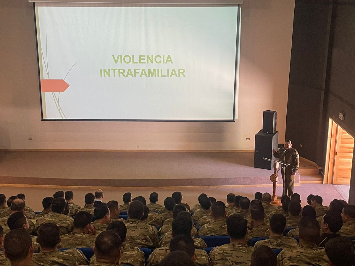 Carabineros Región de Aysén del Gral. C. Ibáñez tweet media