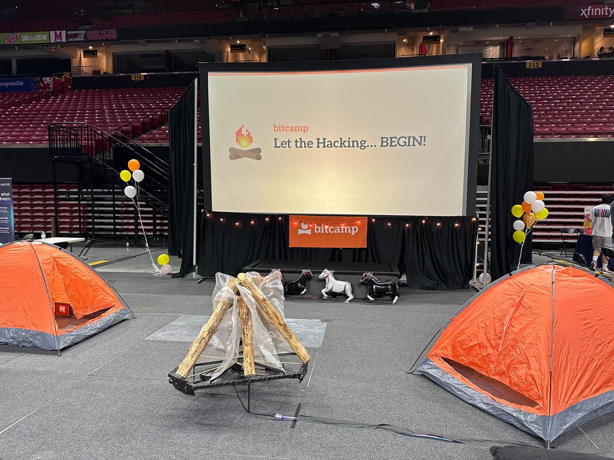 CockroachDB's tweet photo. Last weekend, our #devrel team went to @bitcmp at @UofMaryland. It was a thrilling three days of building, learning, and getting to work with the next generation of developers.

Here’s a quick rundown of every project built with #CockroachDB during #bitcamp ⤵️ https://t.co/yRzNlL6Onu