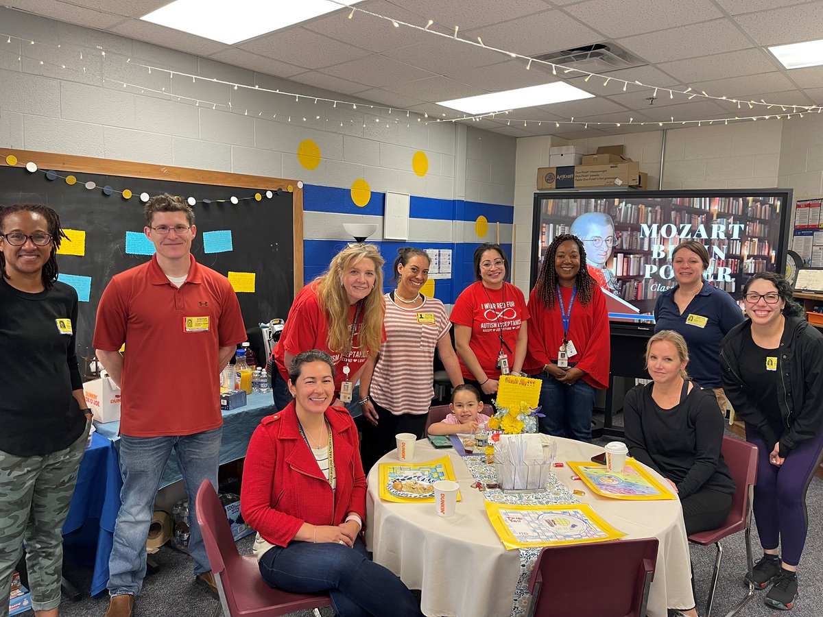 Thank you so much to all our volunteers that were able to attend our volunteer breakfast!  We were so happy to celebrate you today!