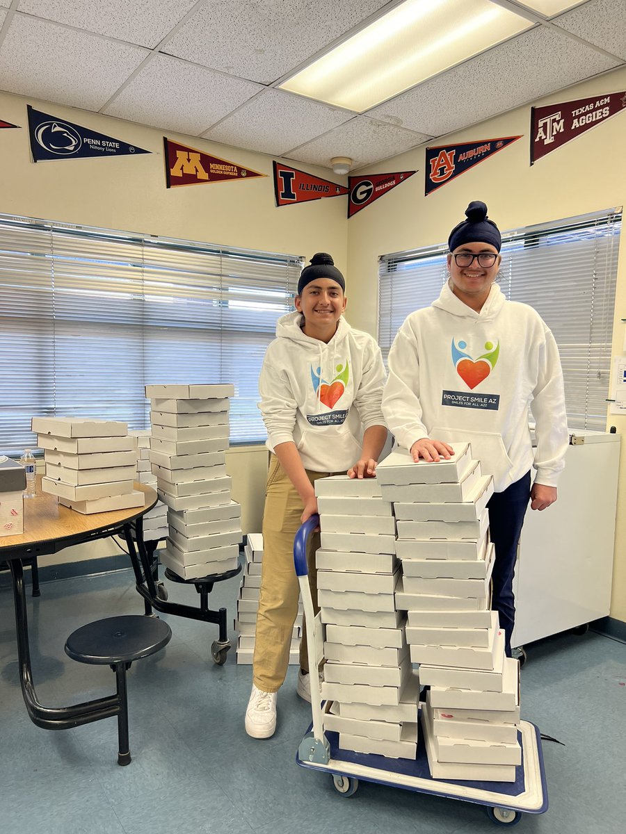 Thanks to <a href="/HersheyCompany/">The Hershey Company</a> <a href="/YouthService/">YSA</a> for amazing #heartwarmingproject grant for art kits for kids in need! We can’t wait to bring #smilesforall😊😊😊😊😊