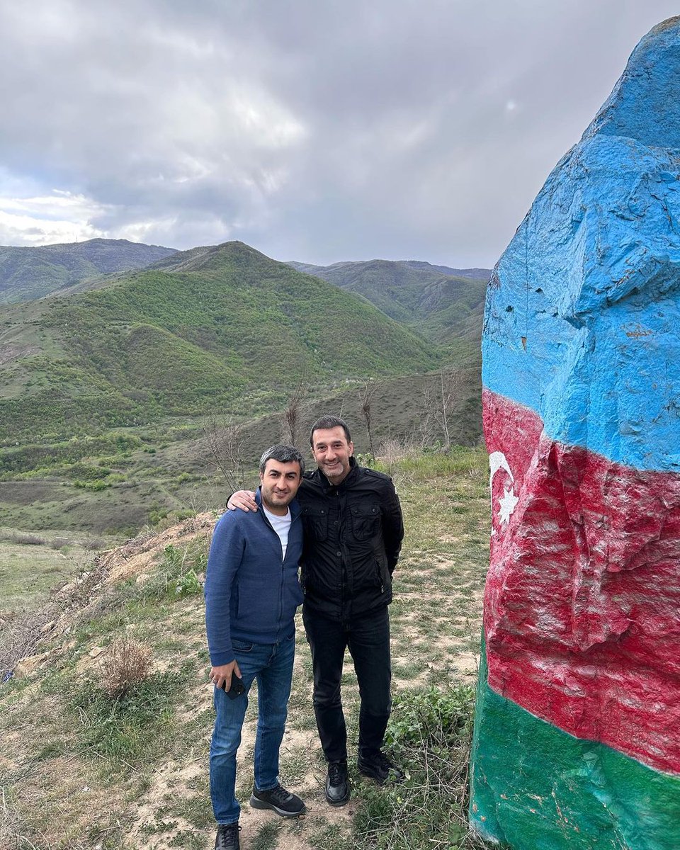 📸🇦🇿 Yer tanış gəldi? 😉

Klub nümayəndələrimiz #Hadrut/da! 😍

#QarabağFK #QarabağAzərbaycandır #KarabakhisAzerbaijan