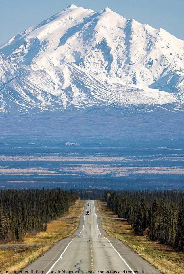 EDNABAI03371577's tweet photo. The Wrangell St Elias National Park is an amazing place to explore. The park is filled with glaciers, vast lakes, and towering peaks. There are many trails to take in the park, so you can find the perfect one for your hike. https://t.co/UBR6Dk9o8S