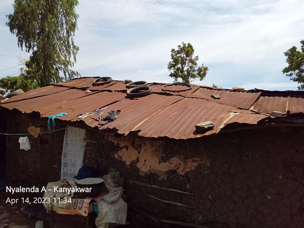 DAbrahamB's tweet image. Final day of #VulnerabilityMapping Data collection exercise.  This is the the situation residents of Nyalenda A ward find themselves in due to floods and strong winds in Kanyakwar area. Swift response needed from @KisumuCountyKE @Wanavijiji_sdi @WeAreVCA