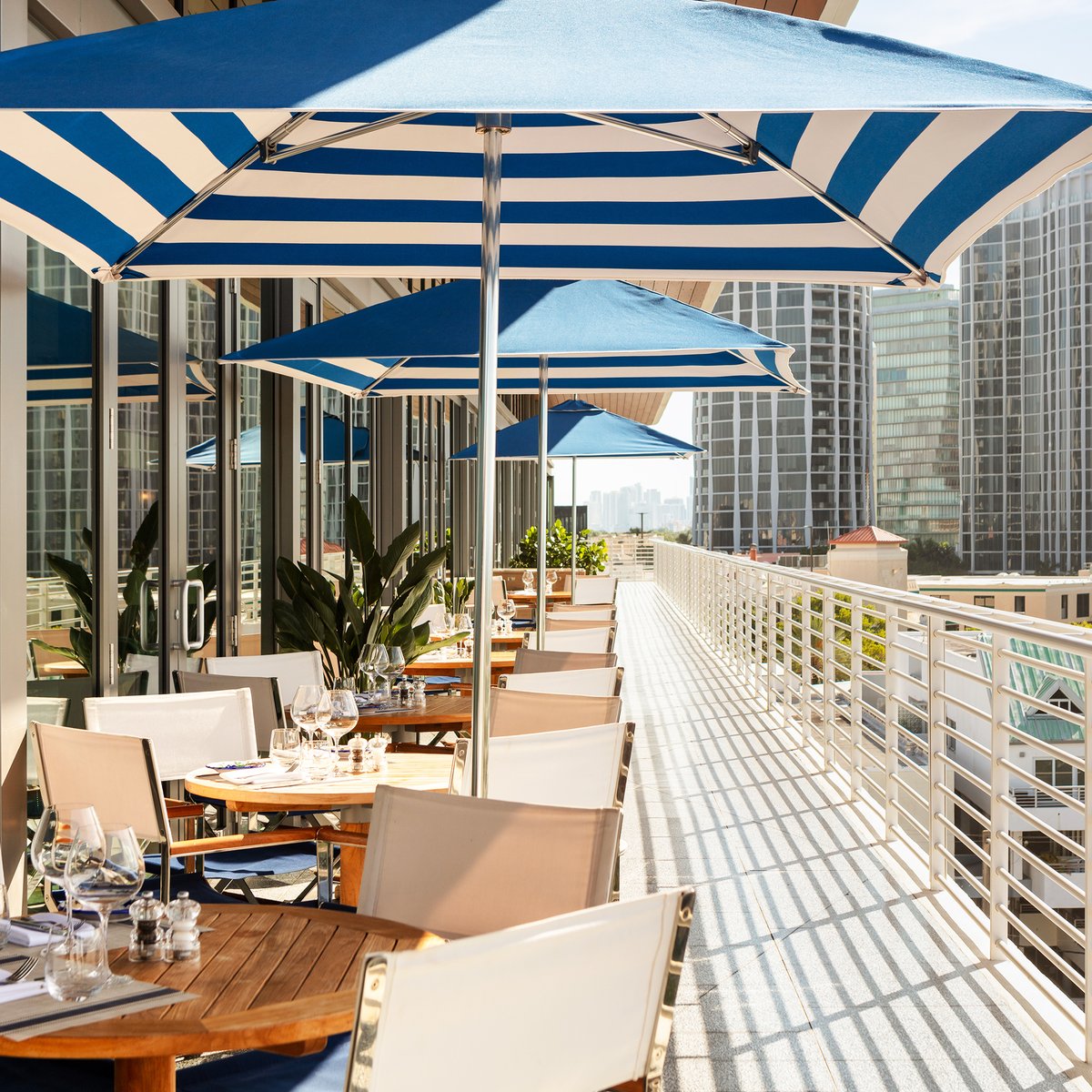 From ordinary to extraordinary - transform your outdoor experience into a dazzling masterpiece.

Explore all the ways you can achieve artistic outdoor dining design with the Virtual Shade Studio: tuuci.com/shadestudio/ ​
​
Photo 3:📷 Judith Van Mourik 
Photo 4:📷Mr C Hotels