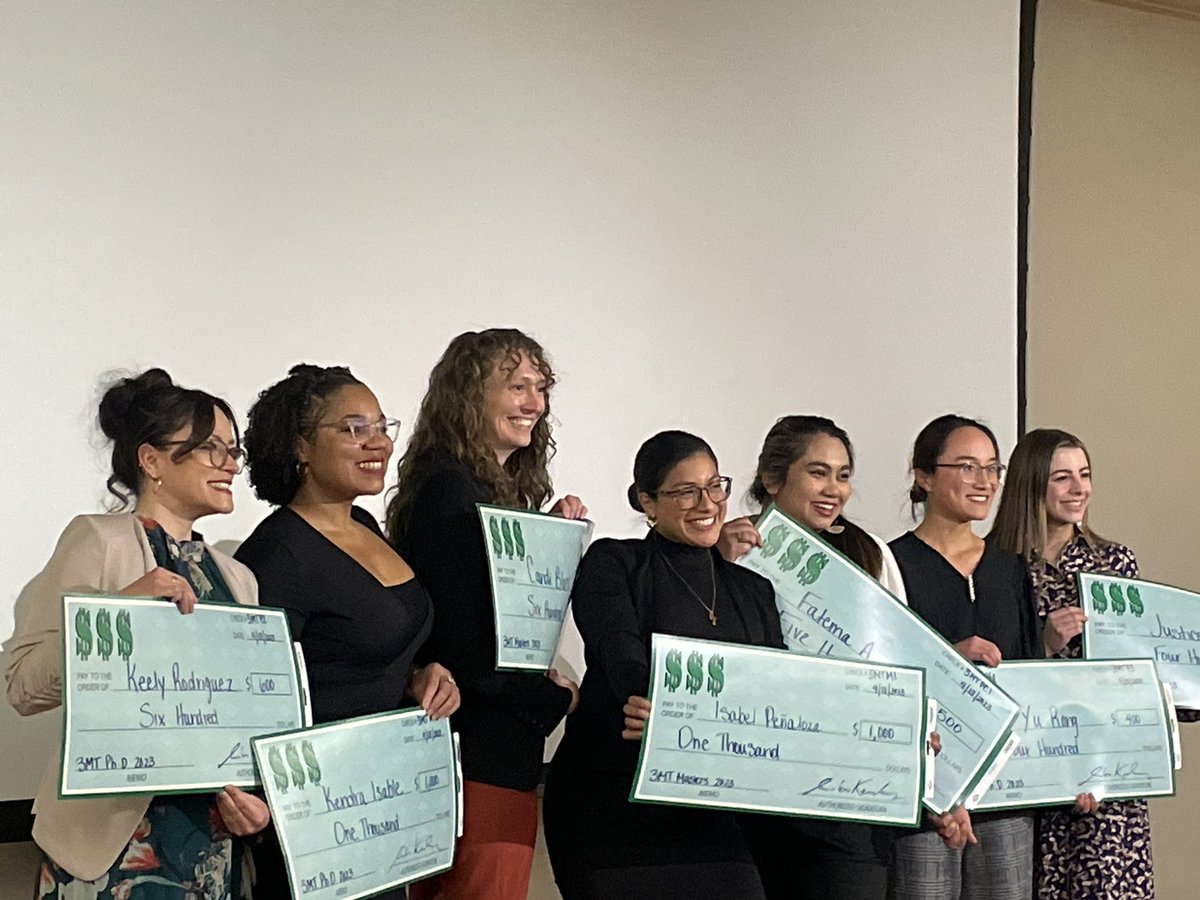 Isa28Pe's tweet photo. Yesterday I became the winner of the 3MT in the Masters category at the University of Nevada Reno. This is another accomplishment that I am very proud about, as an international student, Latina and immigrant in the country of opportunities 💕🇺🇸🥇 https://t.co/MCYxvs5UCb