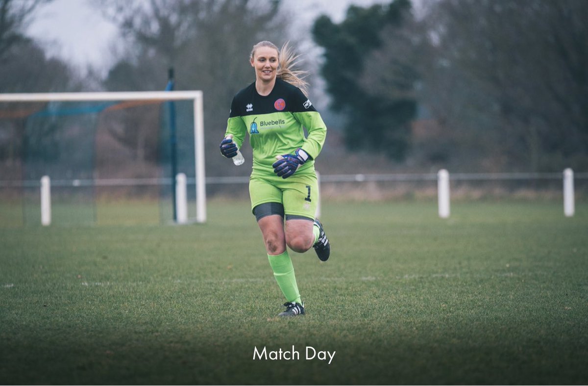 AylshamWomenFC's tweet photo. Happy International Goal Keeper Day To Both Our GK’s 🧤 

@HannahLock01 &amp; @Walford_GK 

We are very lucky to have you both 👏🏽 

#InternationalGoalkeeperDay 

One Club | One Home | One Family 🟠🔵 https://t.co/I7a4R2uqY4