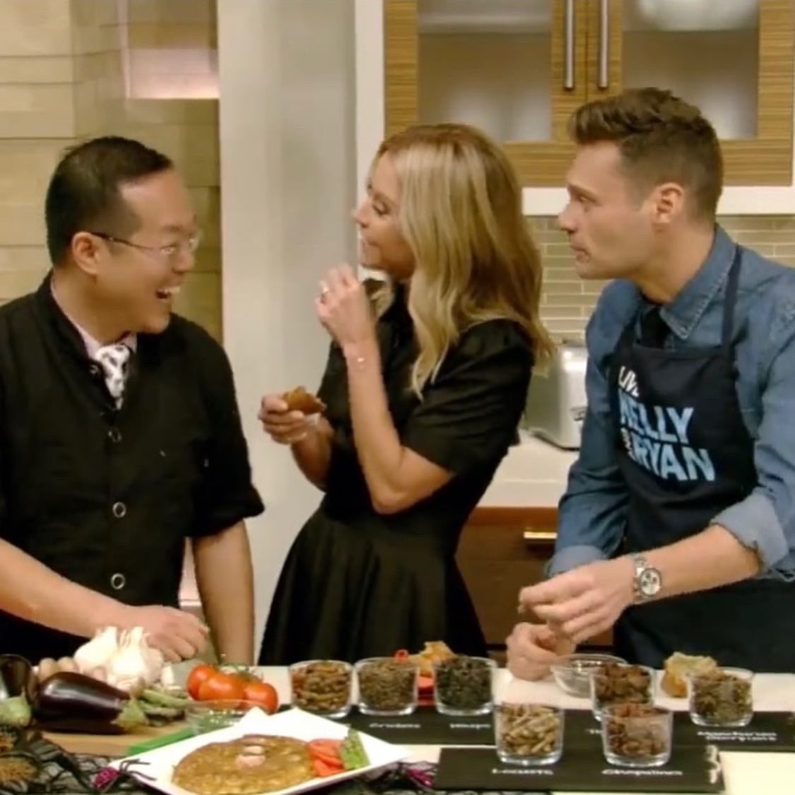 Congratulations on six amazing years at <a href="/LiveKellyRyan/">LIVEKellyRyan</a> <a href="/RyanSeacrest/">Ryan Seacrest</a>! Thanks for being such a genuine and kind soul. You are an inspiration 🙏