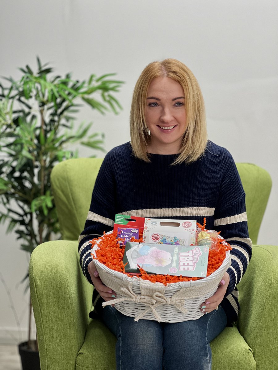 Today's Gift Basket Of The Day is the "Sew Sunshine Gift Basket" 🌞

ow.ly/wh9B50NHV8a

Follow &amp; RT to enter #prize draw to #win a Gift Basket. More info via our blog.

 #dailydispatch #gifts #competition #giftbasketsrule #giftsforkids #childrensgiftbaskets