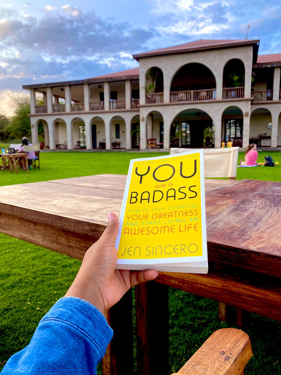 MoureenHaika's tweet photo. If you want to live a life you’ve never lived, you have to do things you’ve never done.
#Aprilread #Youareabadass
You are a bad Ass book series🙂 https://t.co/TkAYaRpeda