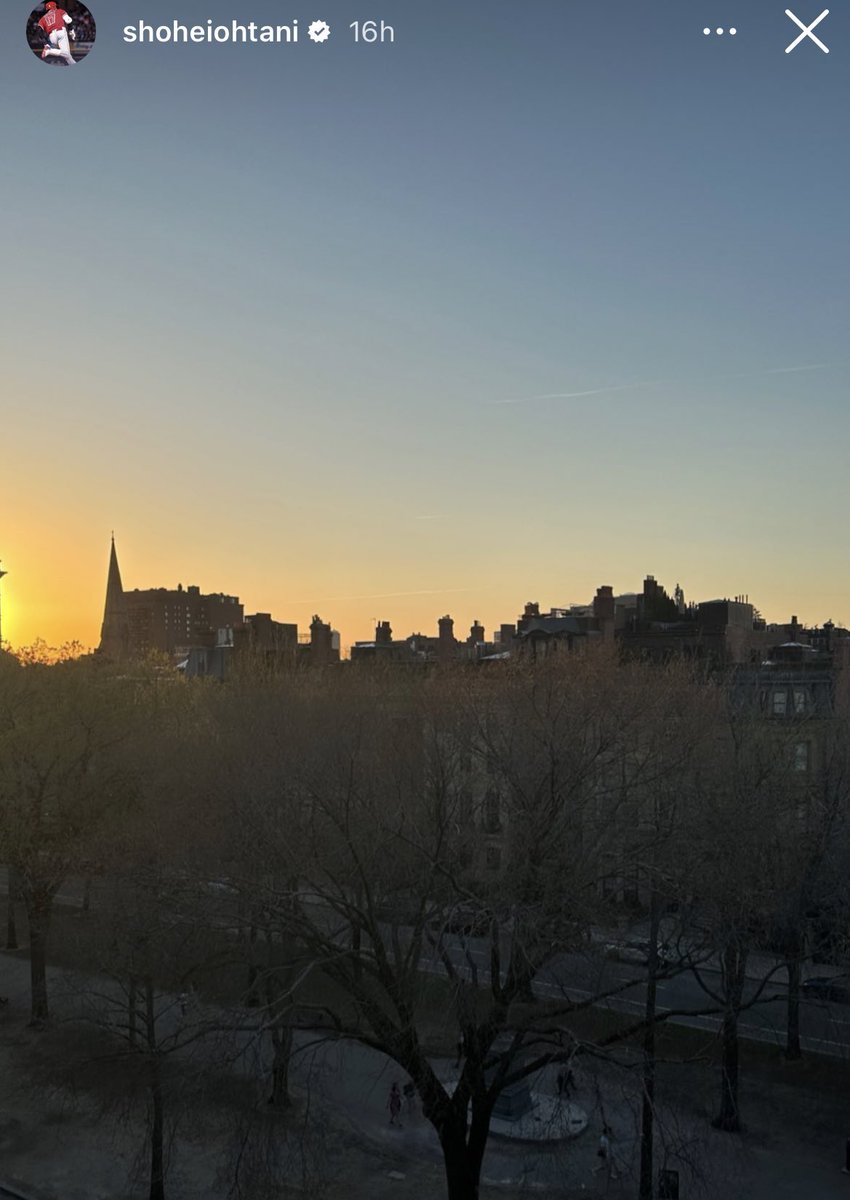 Shohei posted this picture of Boston Thursday night.

If he signs with Boston this offseason, with Ohtani and Devers, Red Sox just need 7 other fielders and an entire pitching staff to be competitive 🤞