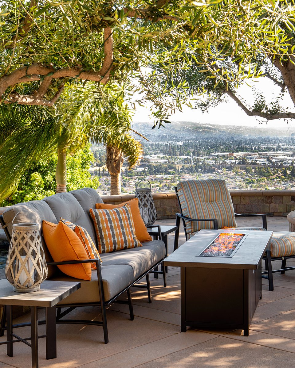 AmericasMartATL's tweet photo. Are you sourcing for Outdoor Furnishings? Casual Market is a bright, new addition to Building 1. You'll find outdoor furniture, fire pits, outdoor lighting, umbrellas, hammocks, outdoor rugs, outdoor kitchens and more. Visit Showrooms and Temporaries during #AtlMkt this summer. https://t.co/HYgd8DigOE