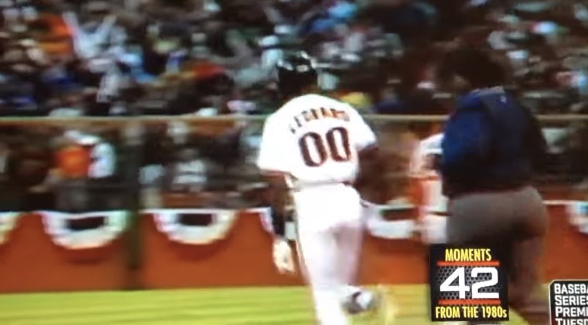 douglasmilesCRG's tweet photo. @BSP_Sully I do, too. Not sure I’ve seen it since Jeffrey Leonard in the 80s.
A Philadelphia native, Leonard homered in each of the first four games in the ‘87 NLCS and if his left arm hung limp during his home run trot, “it means that that pitch was nothing.”
He called it “#OneFlapDown.” https://t.co/y3yveodTtq