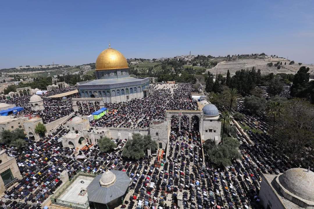 LucaVaran's tweet photo. #RamadanTime
Vendredi, Al-Aqsa 🇵🇸 ❤️ https://t.co/op03S6H1dI