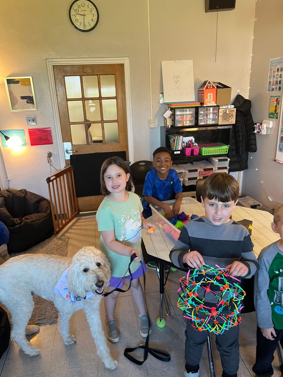 bartleyelem's tweet photo. Bentley Buddies had a great week!!! #fultonproud #onebartley https://t.co/gfh4BmORnf