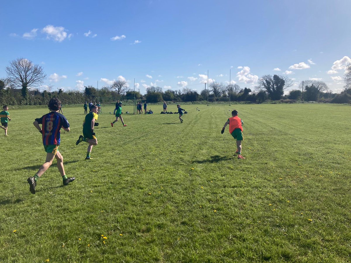 RhodeGAA's tweet photo. who ensured the safety of all the children each morning and afternoon.  That’s a wrap for Easter but we look forward to welcoming you all back again in August for our Ród Óg Summer Camp 💚💛 https://t.co/wVaAZYhJCG
