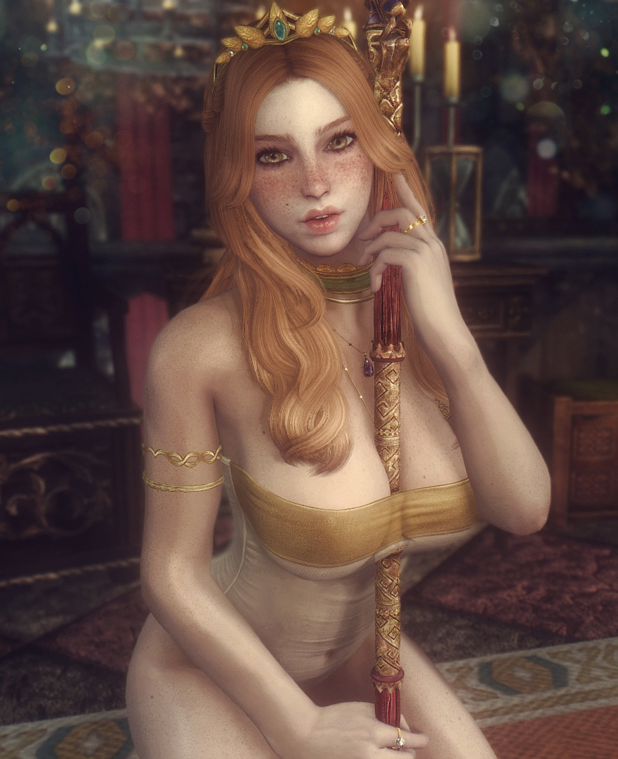 Aurielle - "Golden Tiara" - Part 2
#Skyrim #Aurielle #NSFW #Screenshot