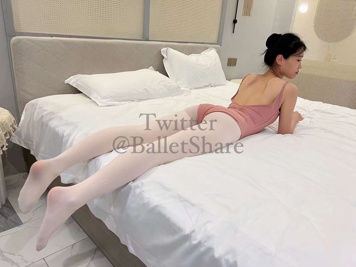 哥哥说喜欢我穿成这样