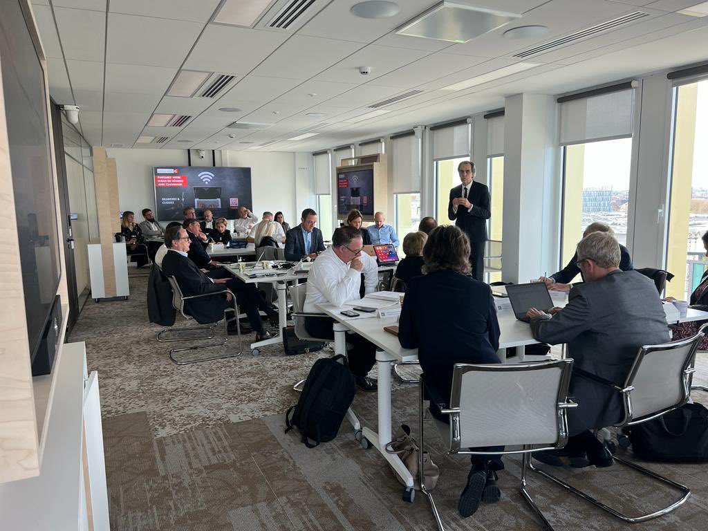 _MathildeRoy's tweet image. Très belle intervention de Philippe Dessertine@CEHDF sur L’économie et les opportunités à venir après les menaces