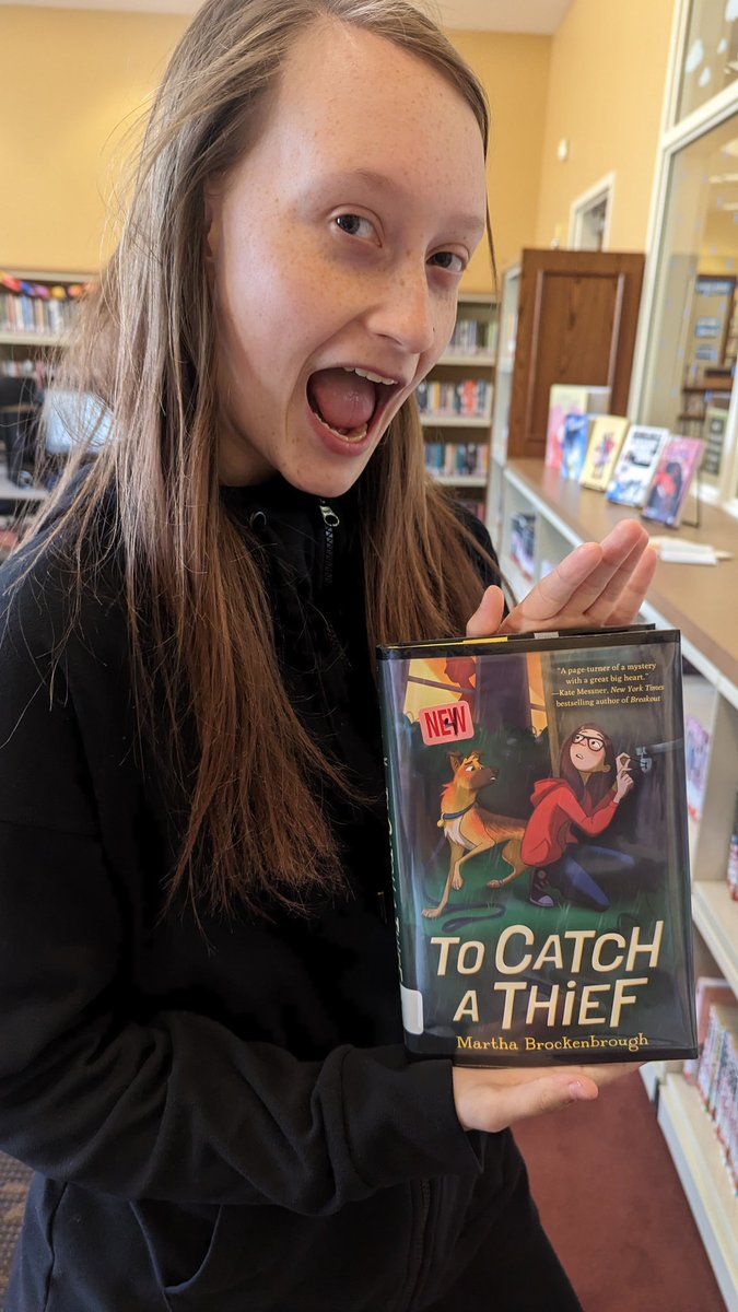 Mrs_Milton22's tweet photo. #FUNtionalFriday was to the library. The students recently updated their library cards and were responsible for bringing it today to check our their items. ππππ
#ReadingRockets
#functional #supportyourlibrary #publiclibrary #Room104 https://t.co/EKCIyqFGVS