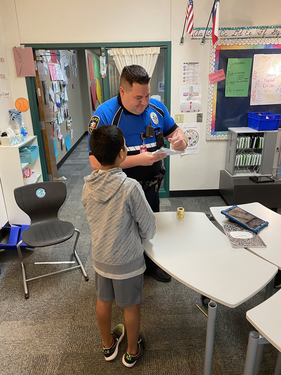 Rachel Perry tweet media