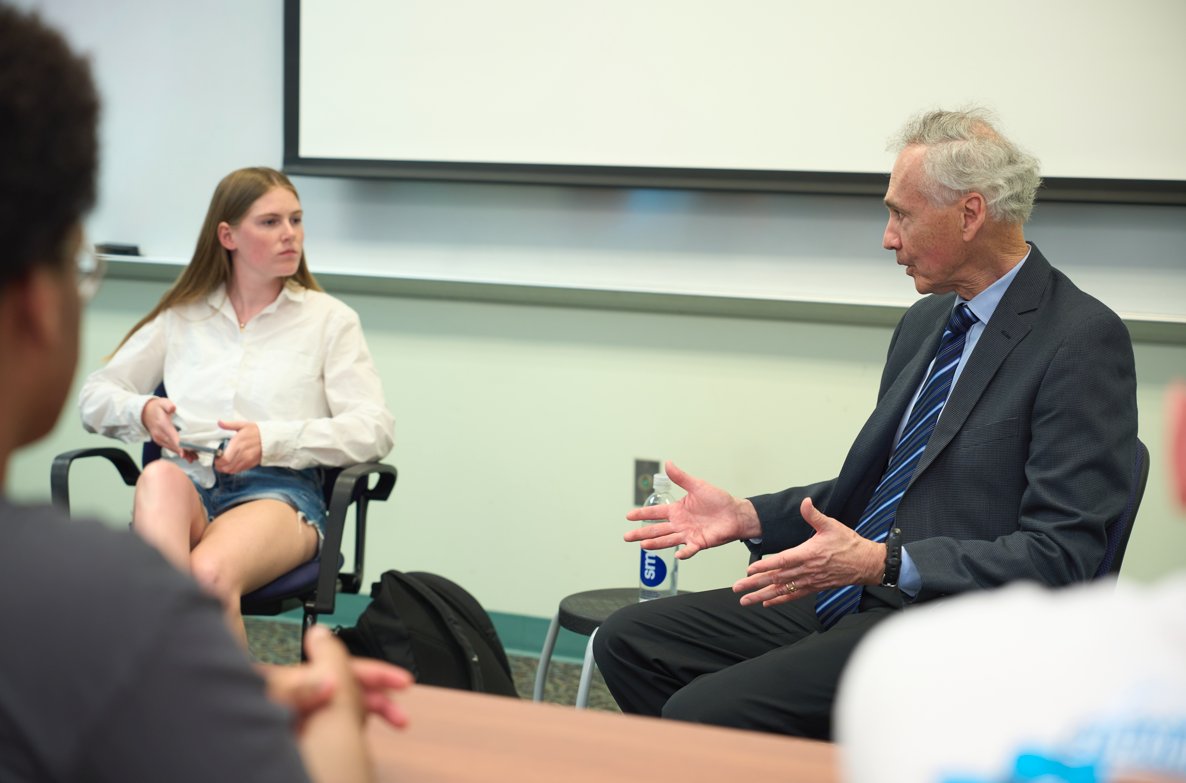 Retired journalist and former president of The Associated Press Tom Curley, '70, stopped by campus this week to meet with communication students, members of The Collegian staff, and President Allen.